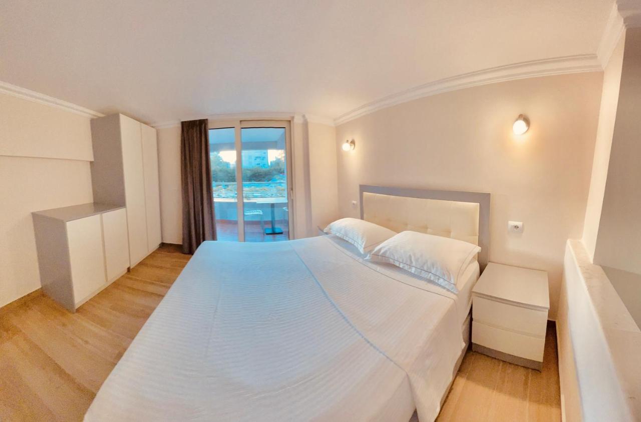 Flors Apartments Durrës Eksteriør billede
