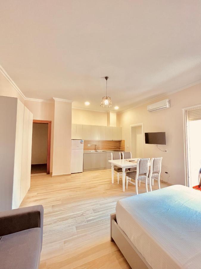 Flors Apartments Durrës Eksteriør billede