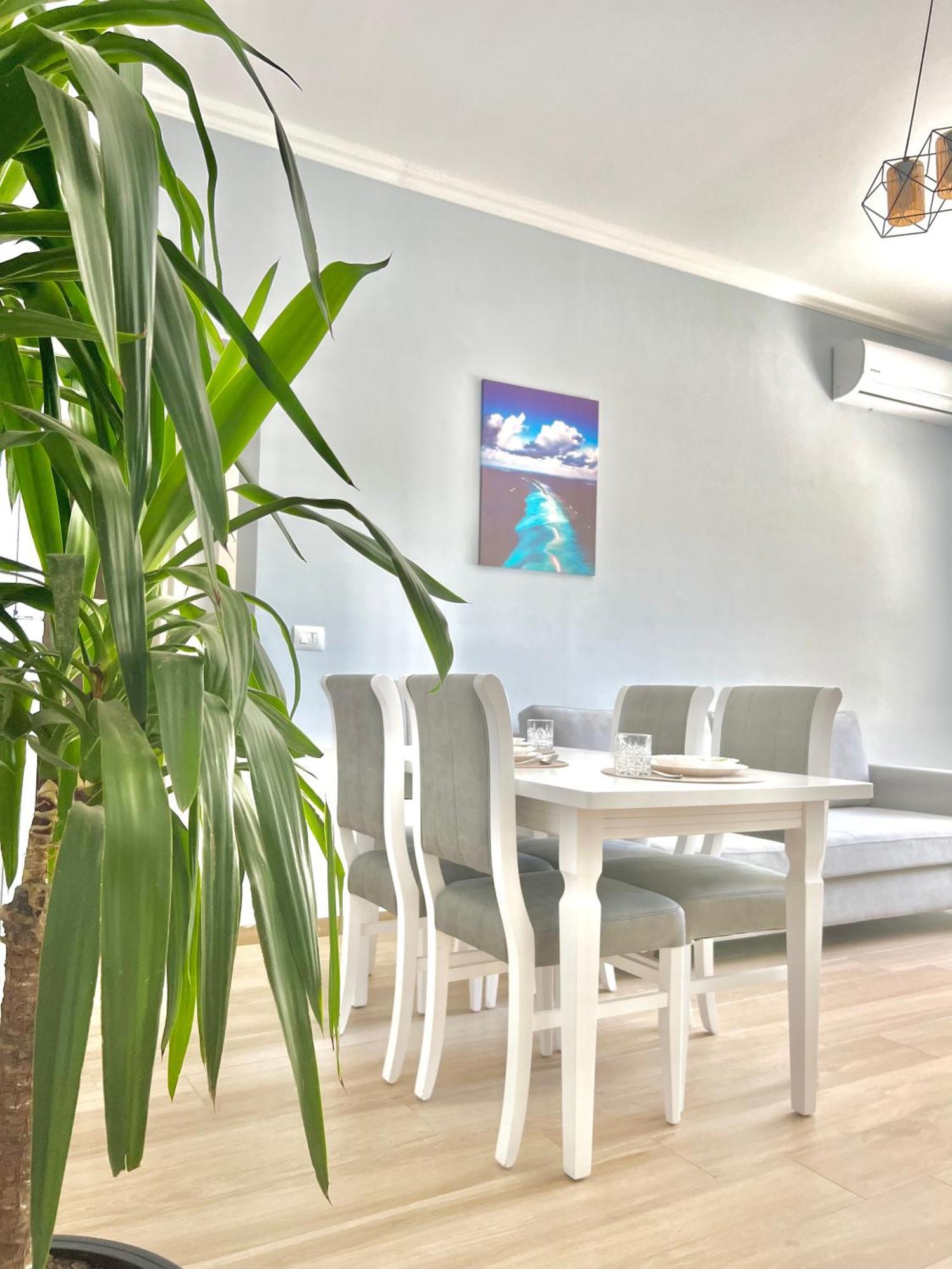 Flors Apartments Durrës Eksteriør billede