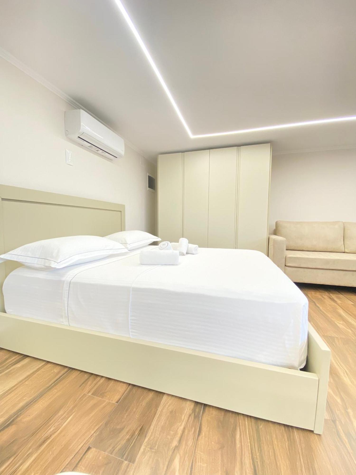 Flors Apartments Durrës Eksteriør billede