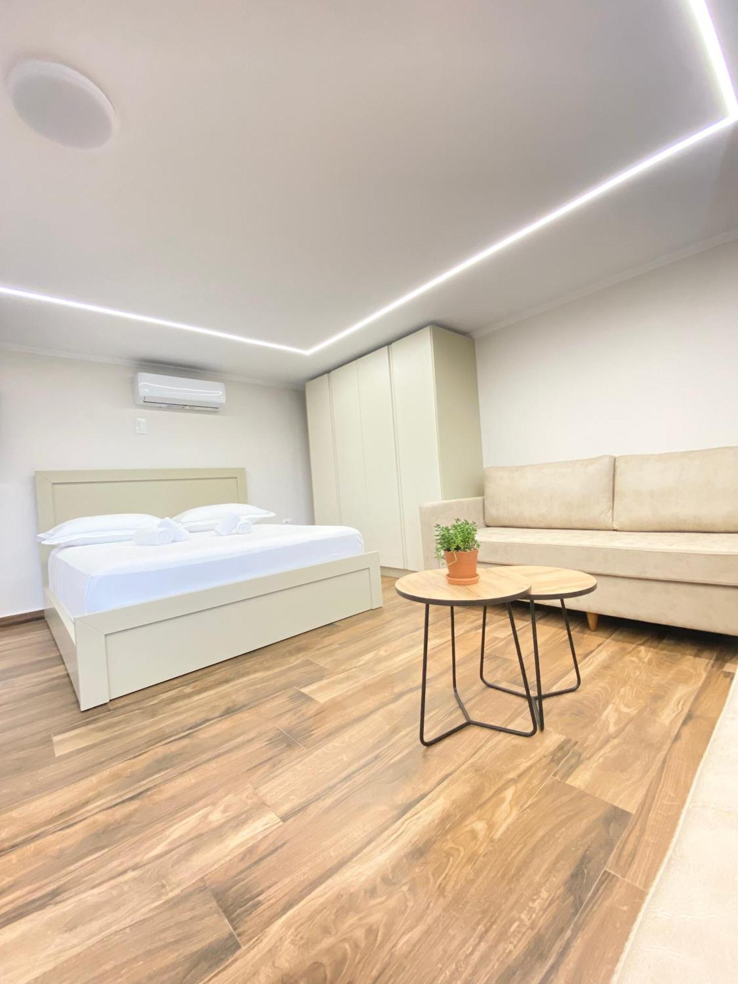 Flors Apartments Durrës Eksteriør billede