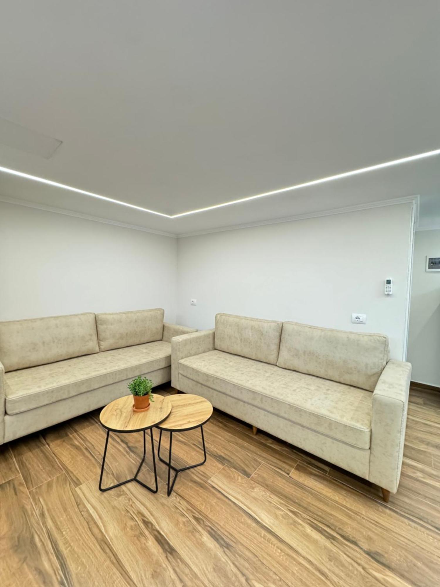 Flors Apartments Durrës Eksteriør billede